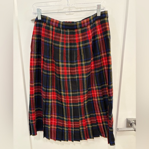 Vintage Woolmark Tartan Plaid Pleated Skirt With Kilt Pin - Picture 9 of 9